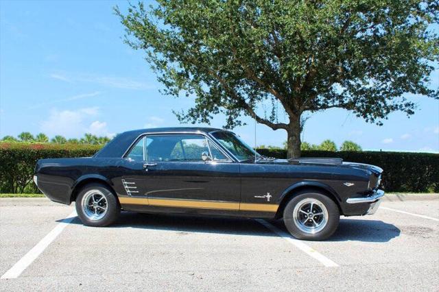 1966 ford mustang base