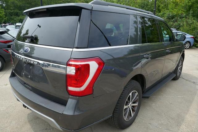 2019 ford expedition xlt