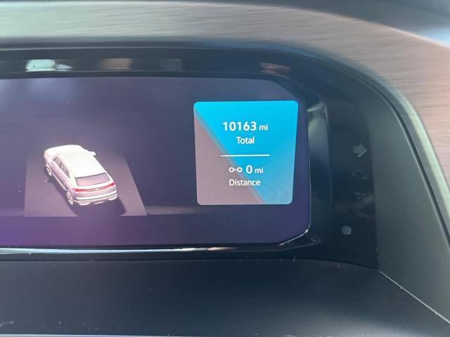 2024 volkswagen atlas cross sport 2.0t se w/ technology
