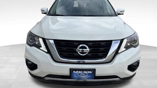 2020 Nissan Pathfinder