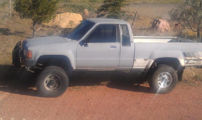 obo 1984 toyota pickup truck extended cab in walsenburg, co