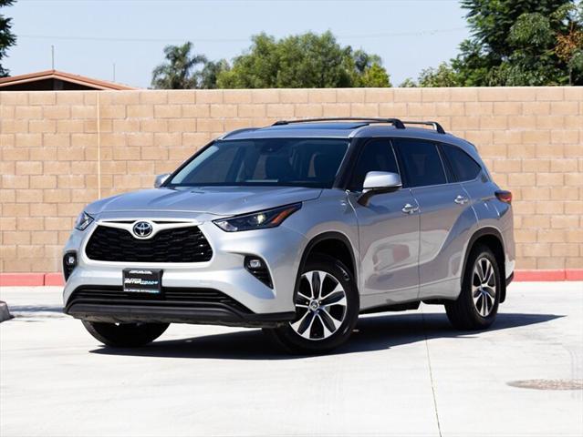 2022 toyota highlander xle