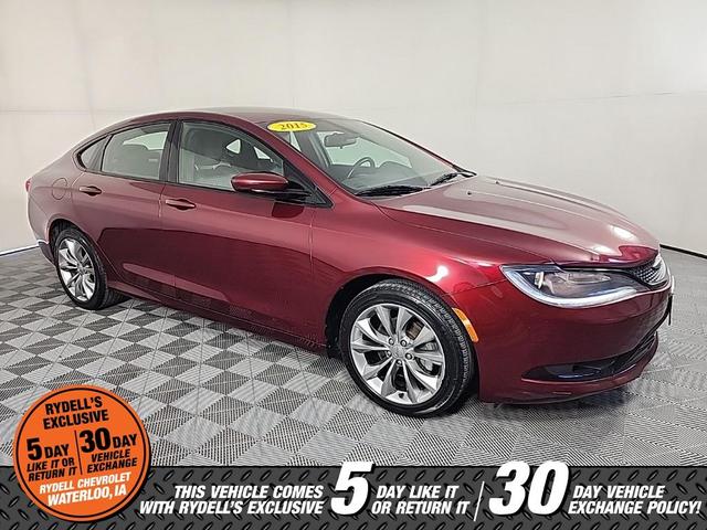 2015 chrysler 200 s