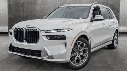 2024 BMW X7