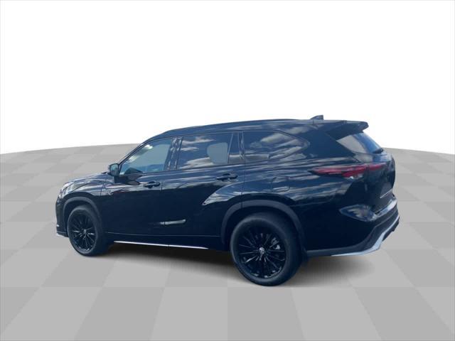 2024 toyota highlander xse