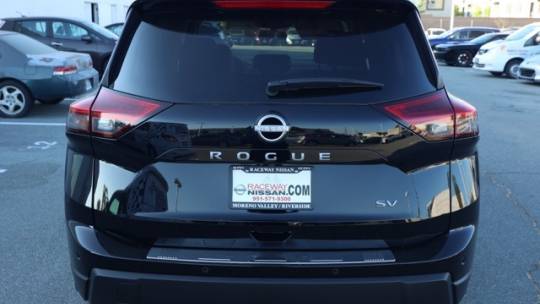 2024 Nissan Rogue
