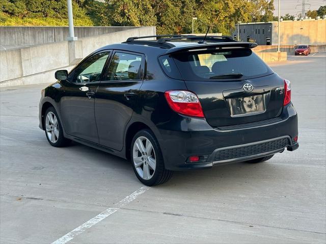 2011 toyota matrix s