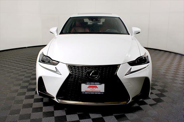 2019 lexus is 300 base