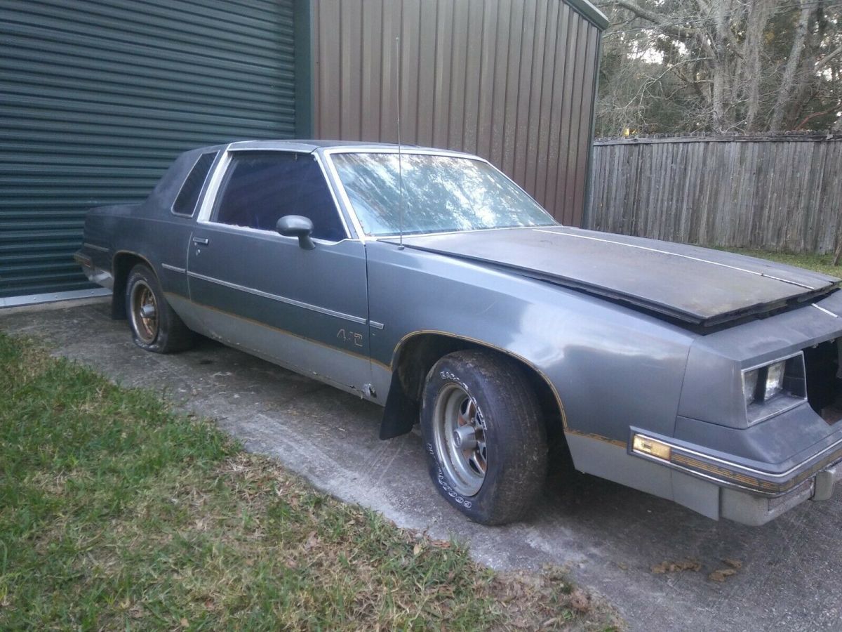 1986 oldsmobile cutlass salon - true 442 -not a buick t-type, regal, gs, gnx