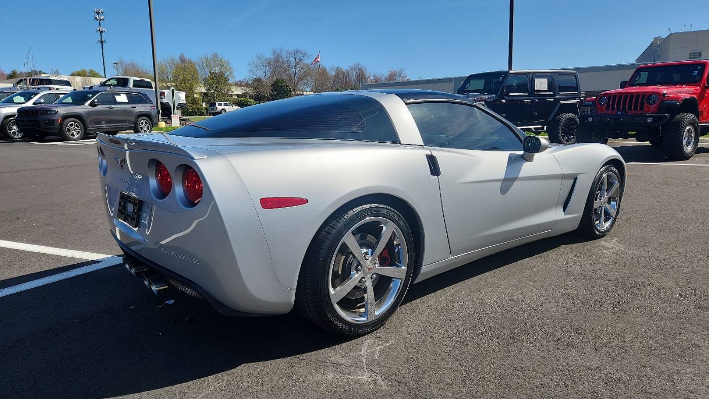 2010 chevrolet corvette base