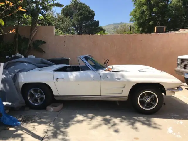 1963 chevrolet corvette convertible white rwd manual