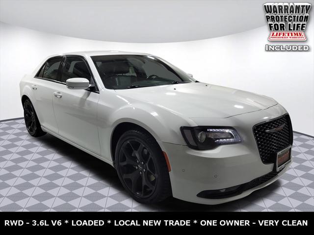 2021 chrysler 300 s