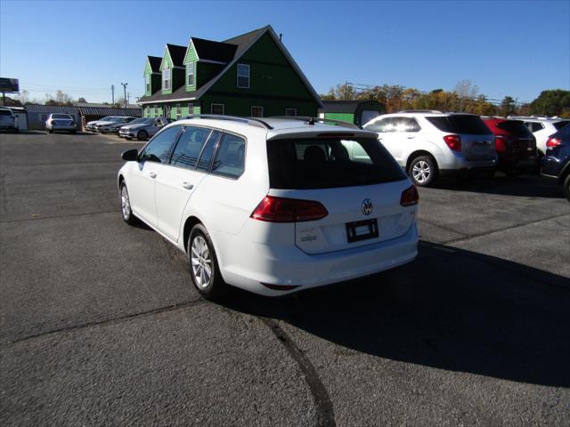 2016 volkswagen golf sportwagen tsi s 4-door