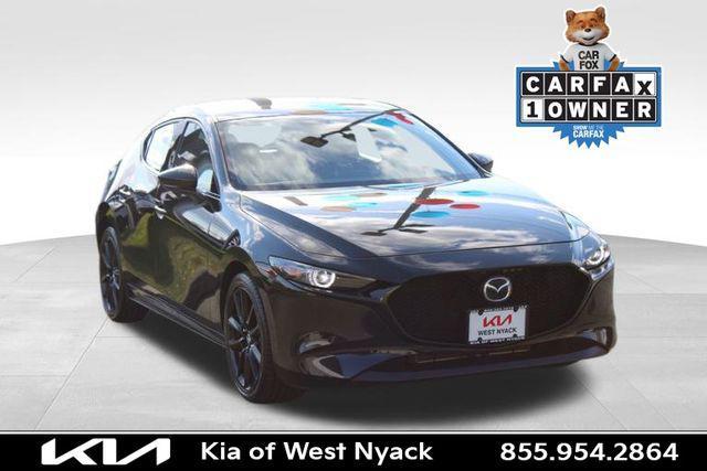 2022 mazda mazda3 fwd w/premium package