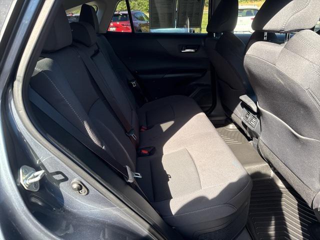 2023 toyota venza le
