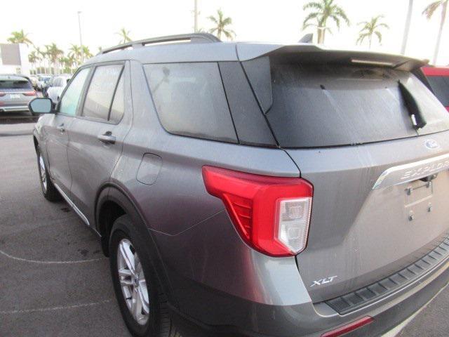2021 ford explorer xlt
