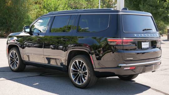 2023 Jeep Wagoneer