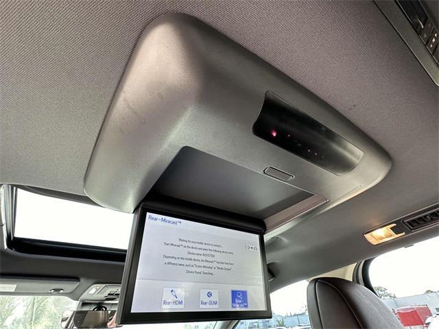 2024 toyota sienna platinum 7 passenger