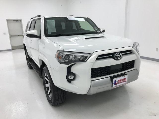 2024 toyota 4runner trd off road premium