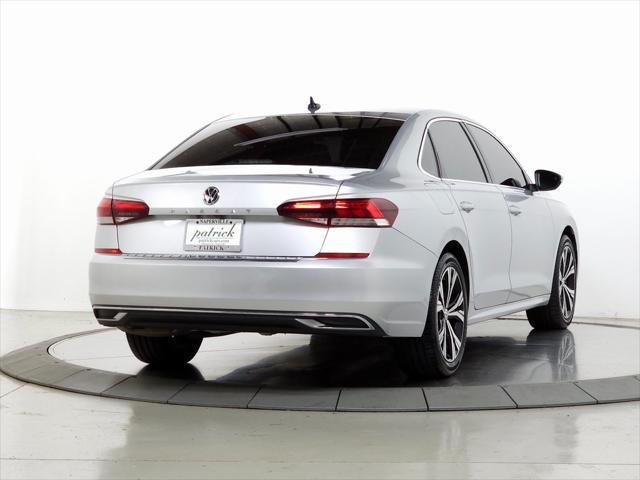 2021 volkswagen passat 2.0t se