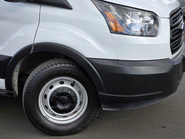2019 ford transit-150 xl