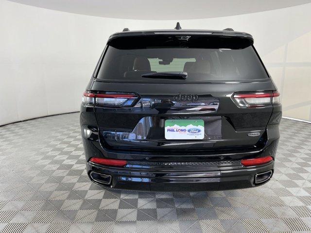 2023 jeep grand cherokee l summit