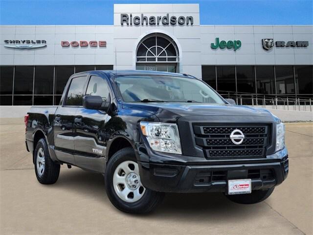 2021 nissan titan s