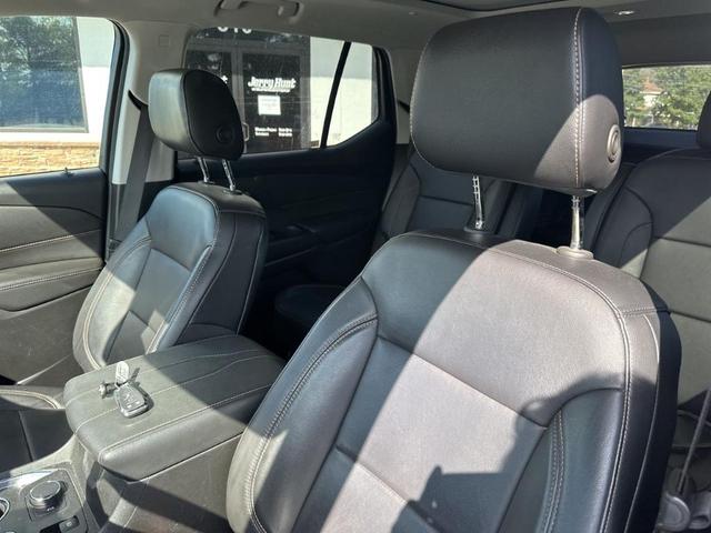 2019 chevrolet traverse lt leather