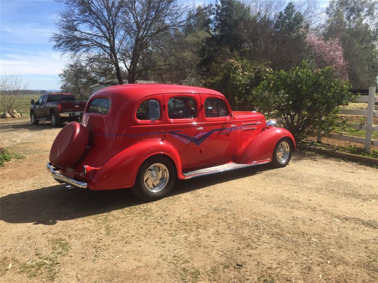 1935 chevrolet deluxe
