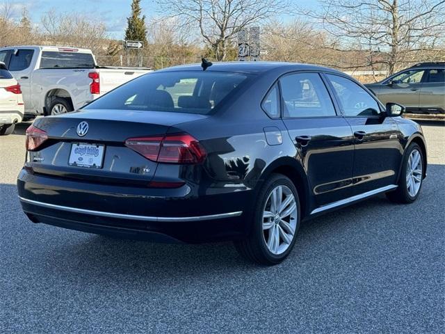 2019 volkswagen passat 2.0t wolfsburg