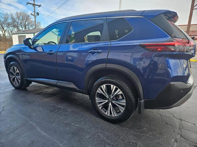 2022 nissan rogue sv