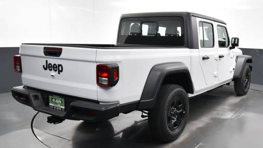 2024 Jeep Gladiator