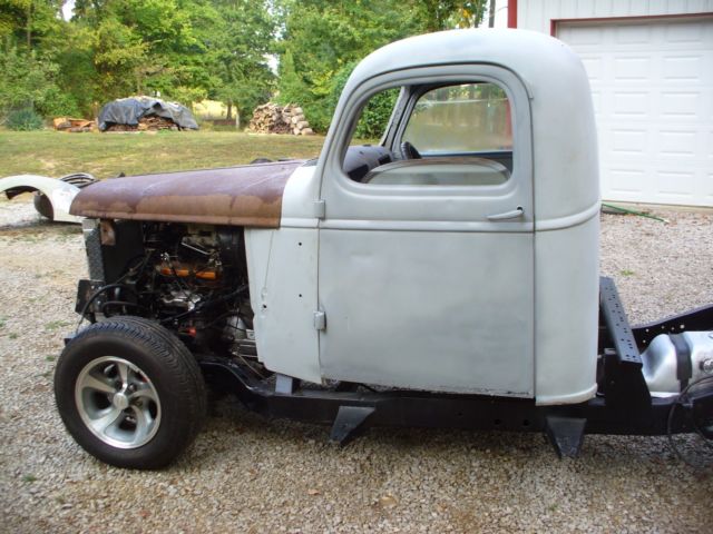 1946 chevy puck up truck