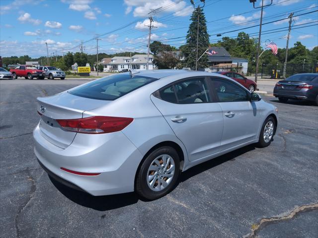 2017 hyundai elantra se