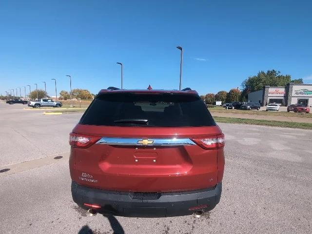 2021 chevrolet traverse lt cloth