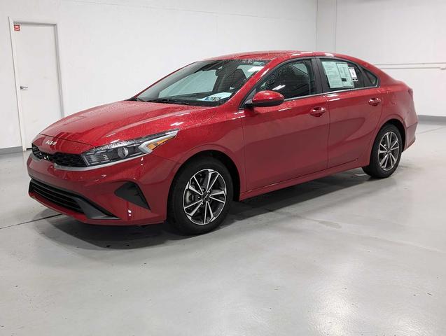 2023 kia forte lxs