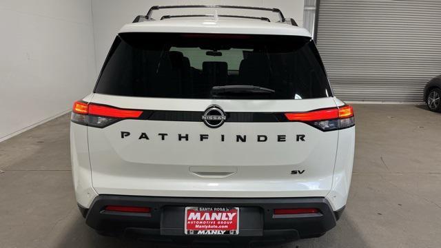 2022 nissan pathfinder sv 2wd