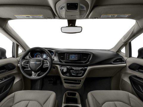 2018 chrysler pacifica lx