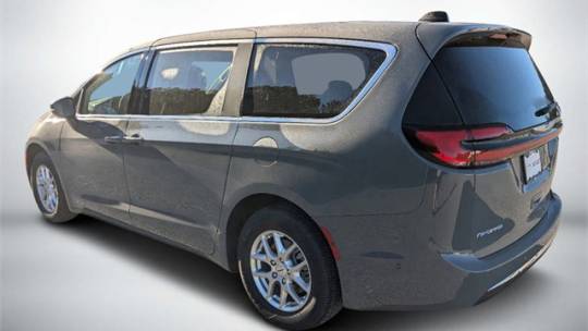 2025 Chrysler Pacifica