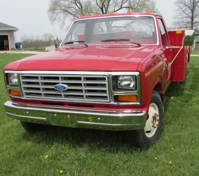 1983 ford f-350 with knapheide 12 foot bed all original truck red-v8-351-4 speed
