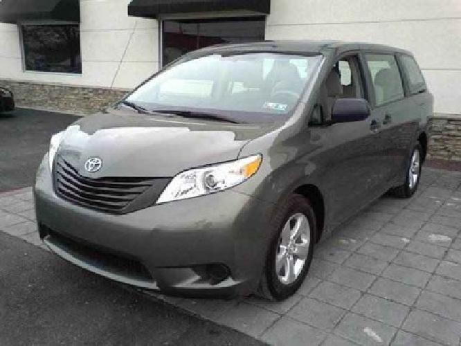 2011 toyota sienna minivan 4d in mechanicsburg, pa