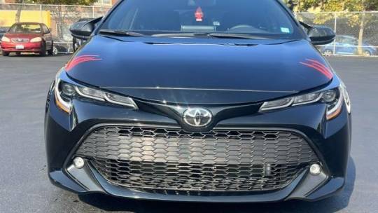 2022 toyota corolla hatchback se