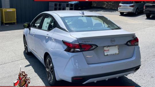 2024 Nissan Versa 1.6 sr
