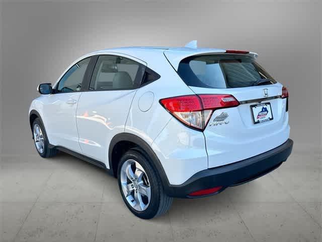 2022 honda hr-v lx
