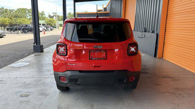 2023 jeep renegade latitude