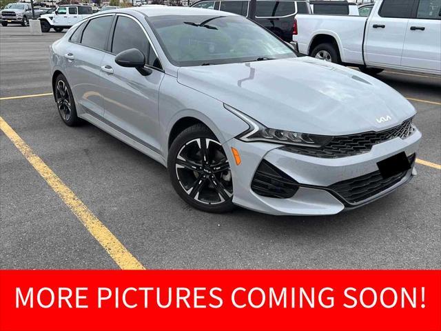 2022 kia k5 gt-line