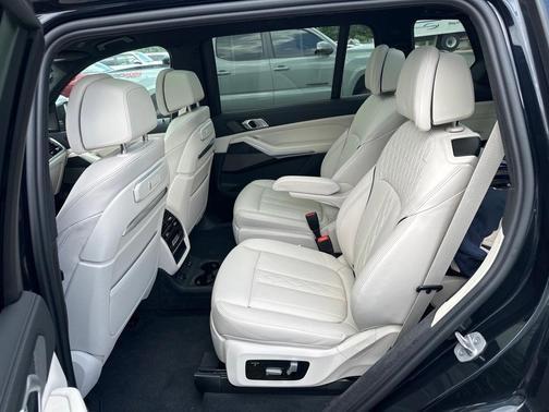 2023 bmw x7 in saint louis, missouri