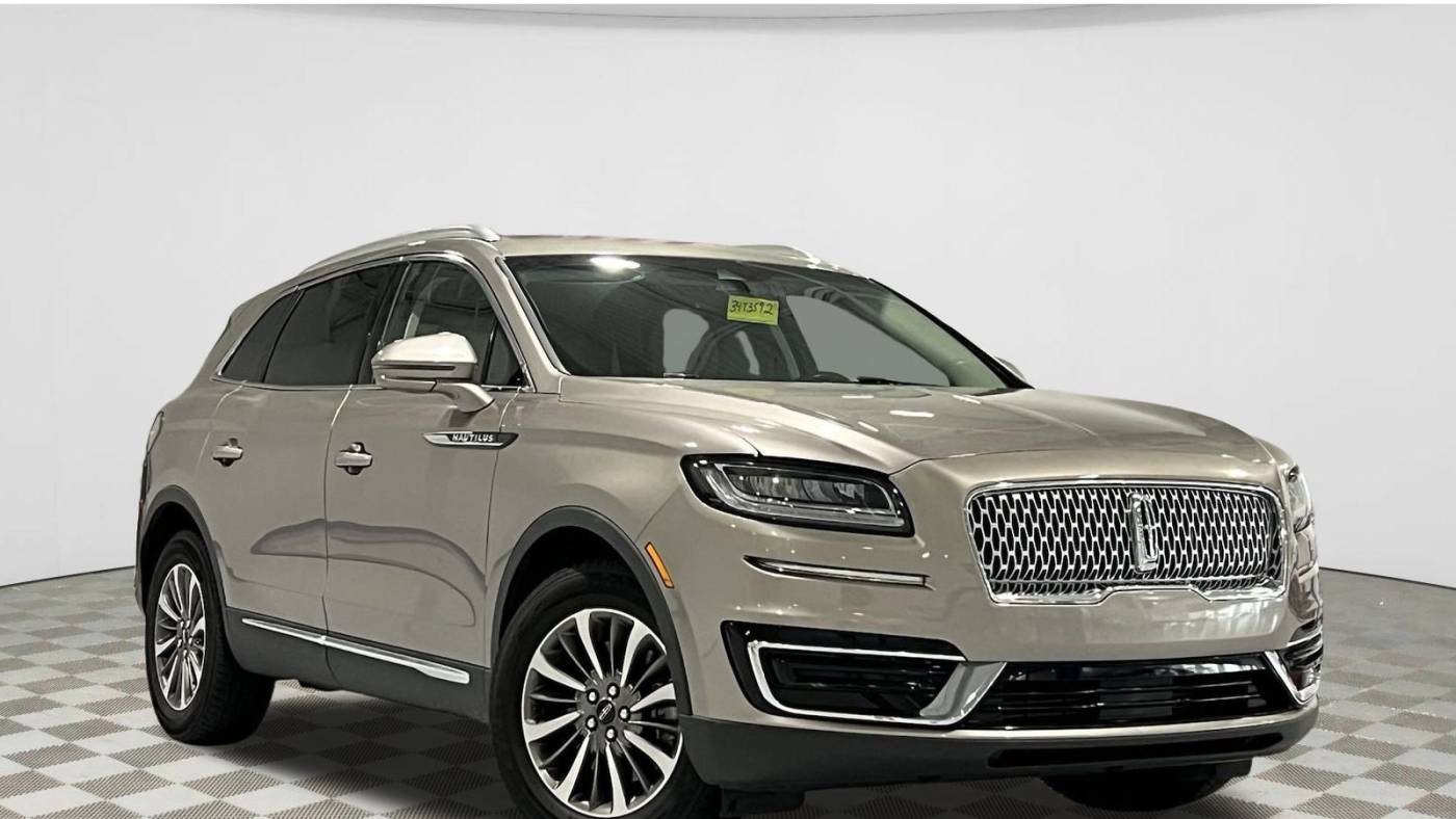 2020 lincoln nautilus standard