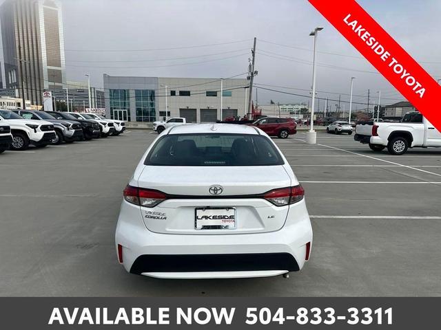 2022 toyota corolla le