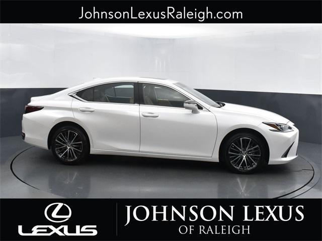2024 lexus es 250 base